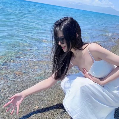父女挡不住 海报